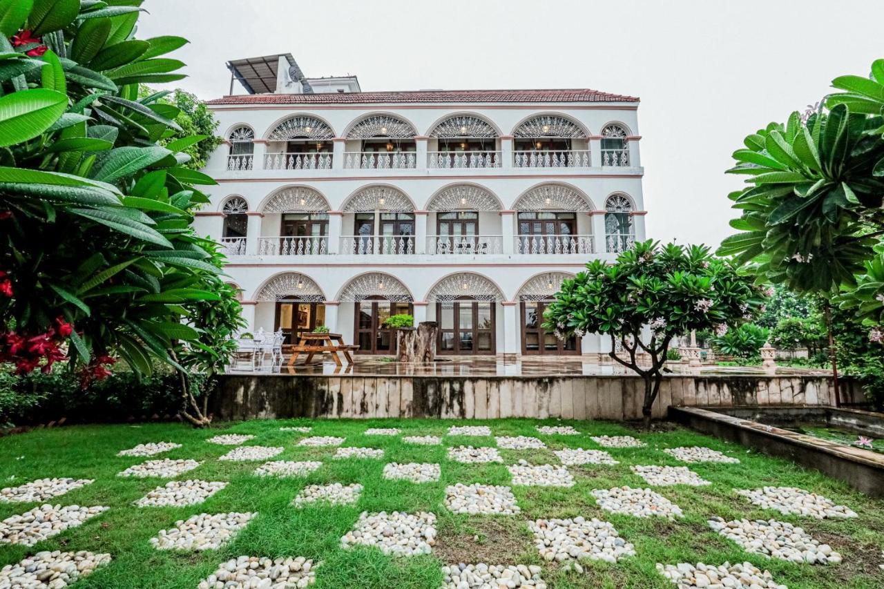 Saptapuri By Royal Orchid Hotels Limited Benares Buitenkant foto