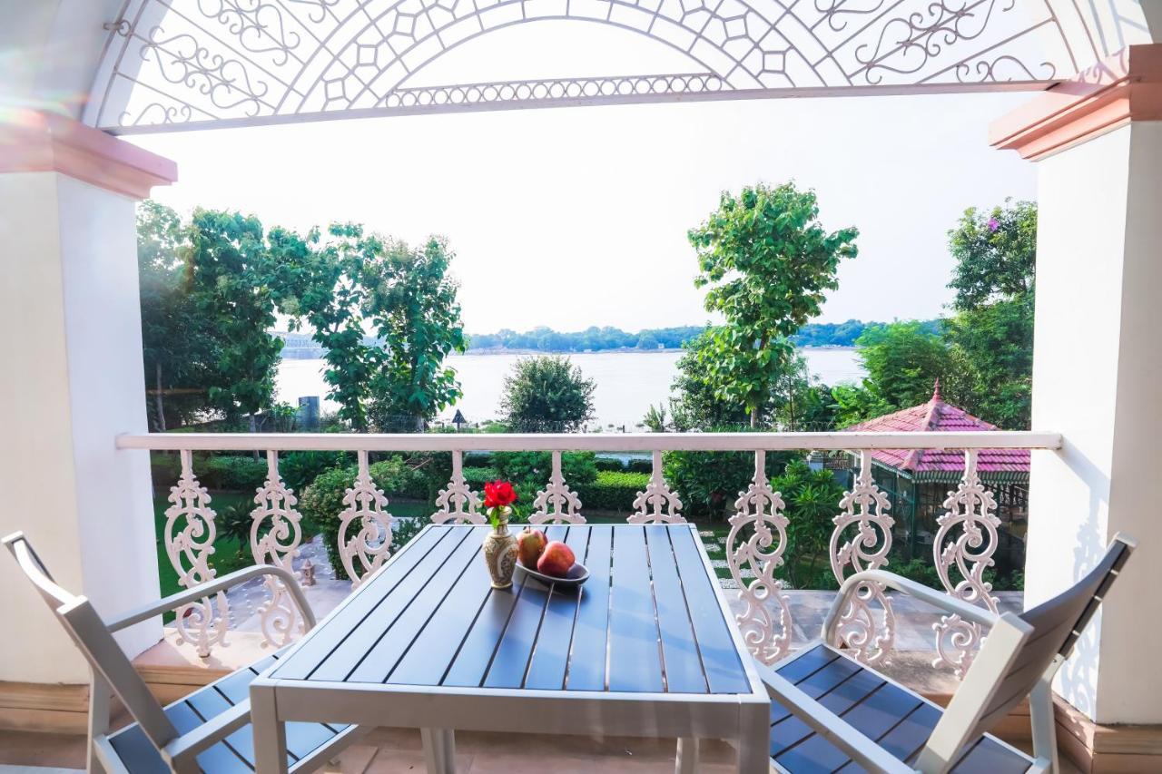 Saptapuri By Royal Orchid Hotels Limited Benares Buitenkant foto